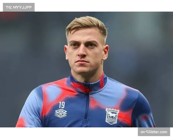 切尔西前锋德拉普在对阵伯恩茅斯比赛中伤退，具体情况待评估