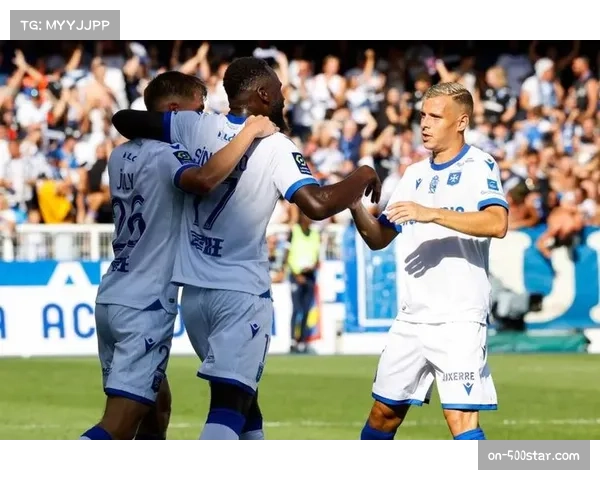 比赛结果:昂热1-0小胜梅斯,逃离降级区